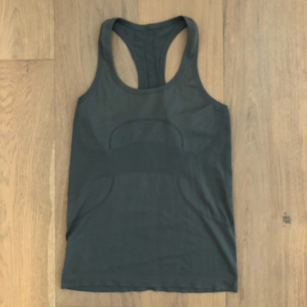 Lululemon Swiftly Tech Tank